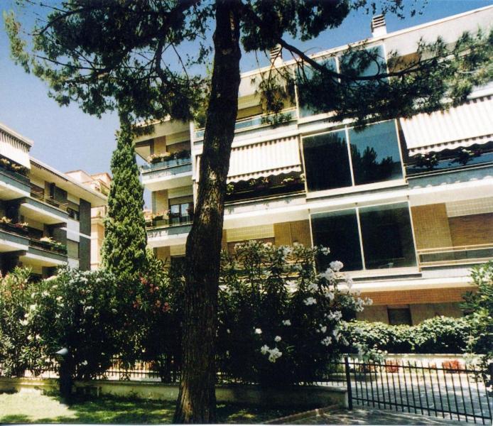 Large Family Apartment E8 罗马 外观 照片